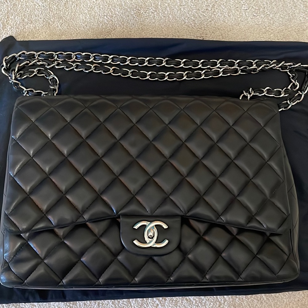 CHANEL MAXI double flap lambskin silver hardware